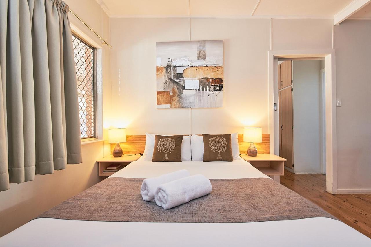 توومبا Ruthven Street Motor Inn المظهر الخارجي الصورة