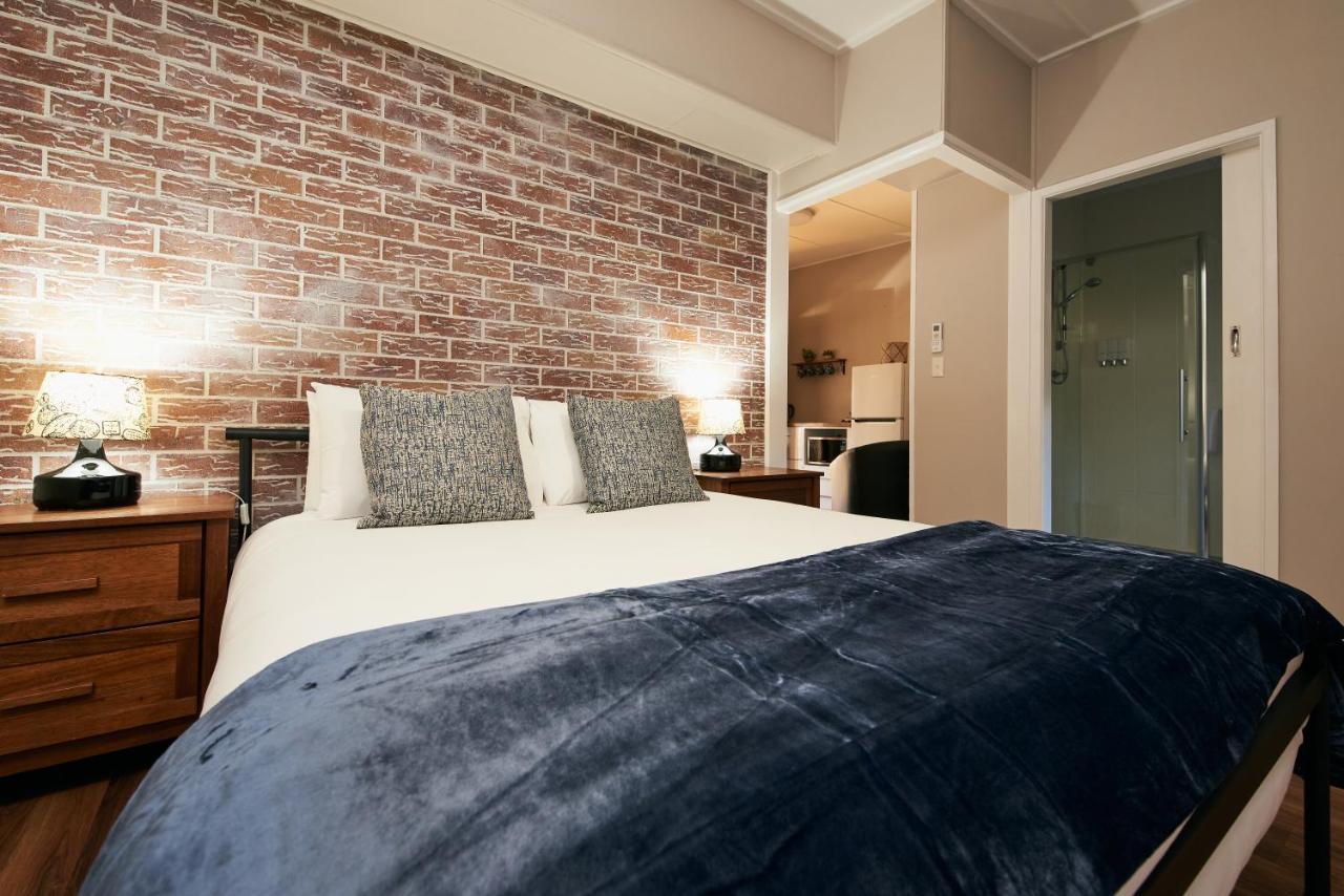 توومبا Ruthven Street Motor Inn المظهر الخارجي الصورة